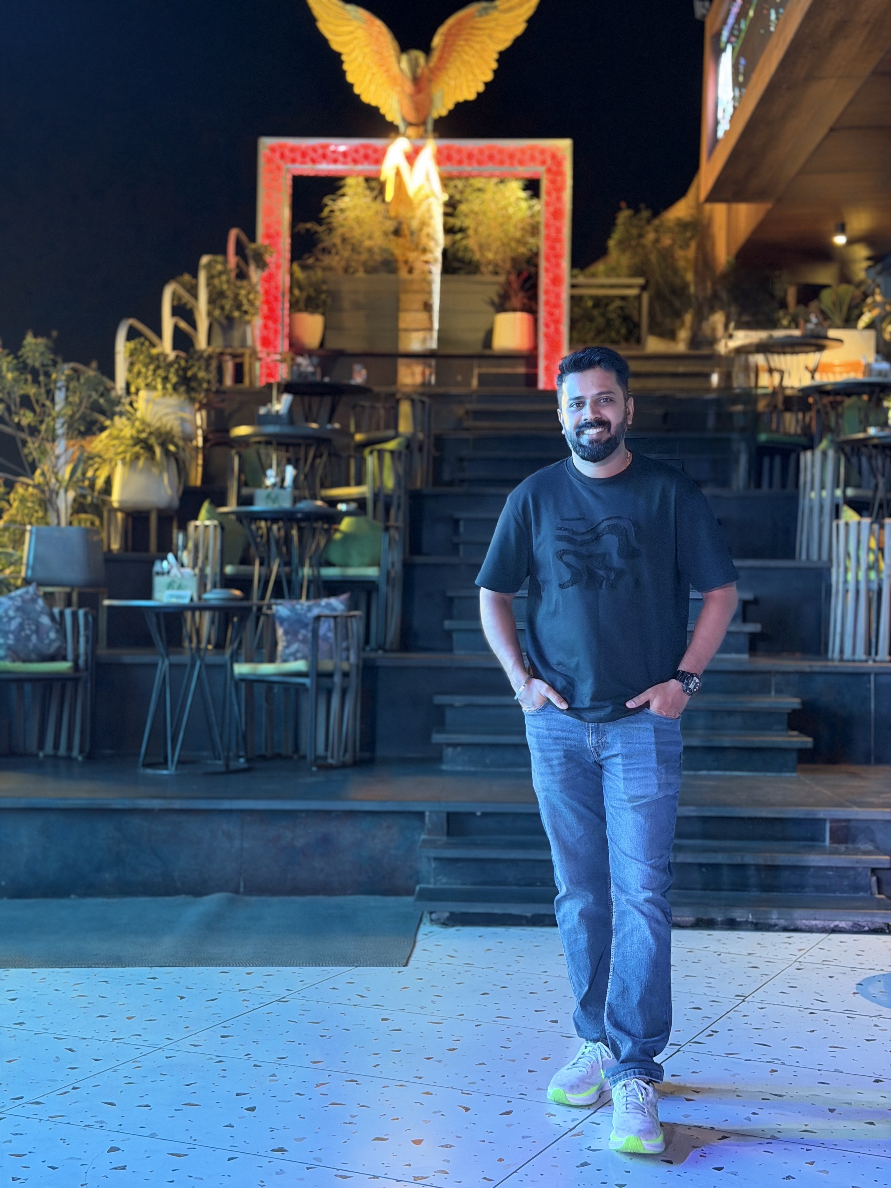 Karthik photo 7